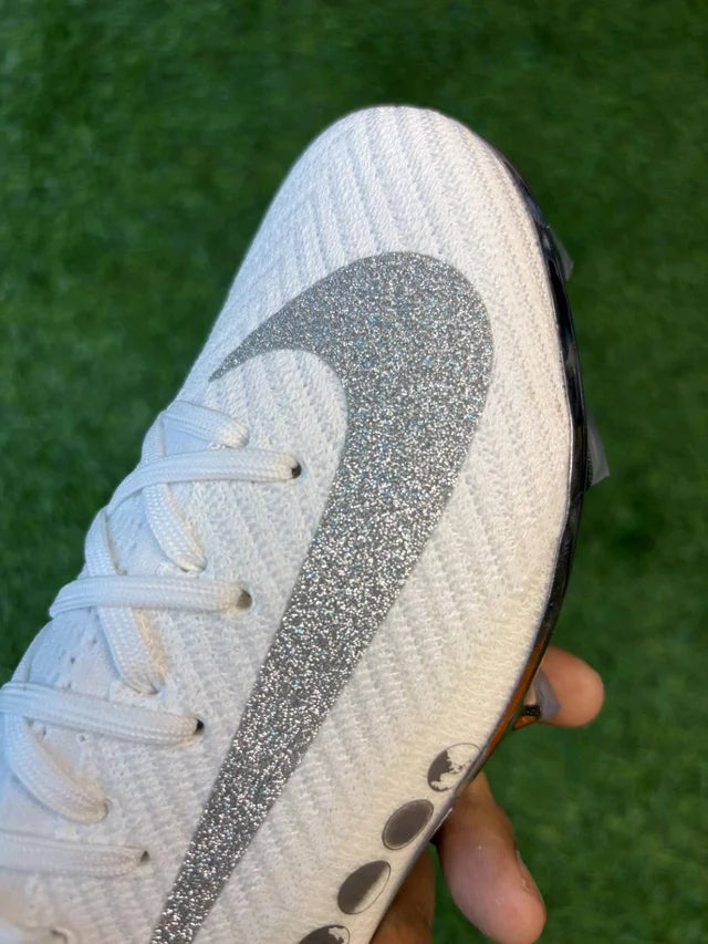 Mercurial Vapor 16 White & Silver Low-top FG(VINI JR