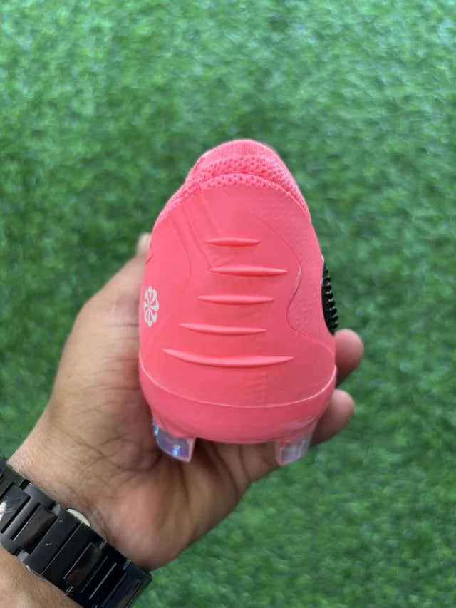 Phantom 6 Luna III Elite Pink FG Low-top With Lace