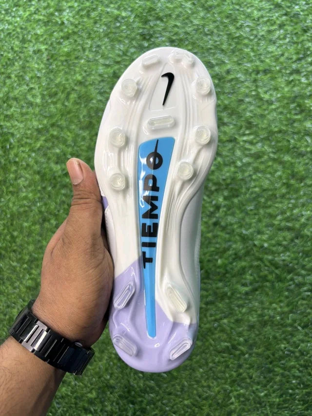 Tiempo Legend 9 Elite White Low-top FG With Lace