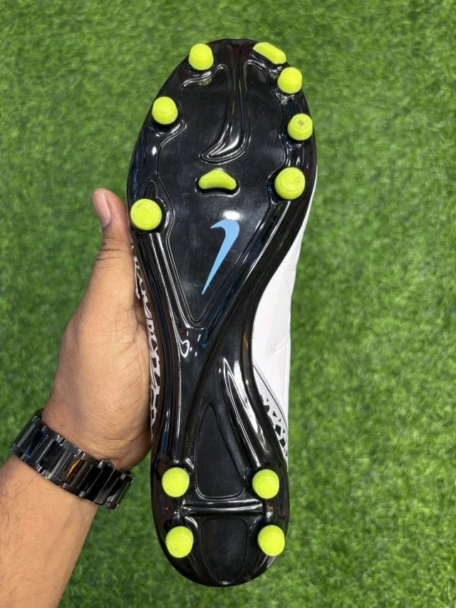 Hypervenom Phatal II Grey Colour FG With Lace