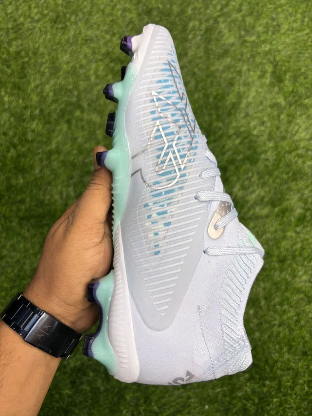 Future 8 Ultimate Baby Blue Colour FG With Lace