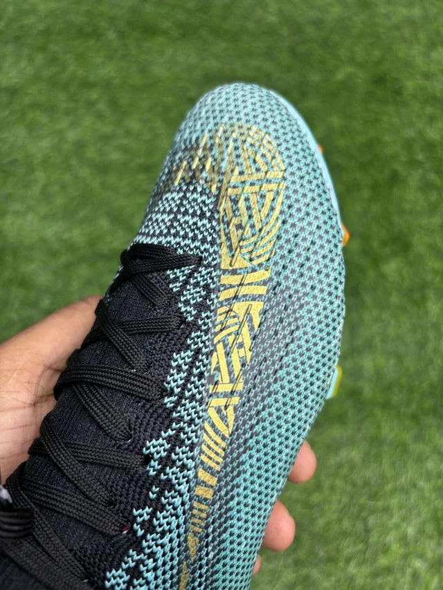 Mercurial Vapor 12 Elite CR7 Edition Low-top FG With Lace