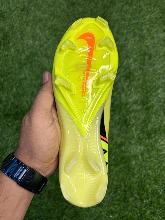 Mercurial Vapor 16 Mad Voltage FG Low-top With Lace