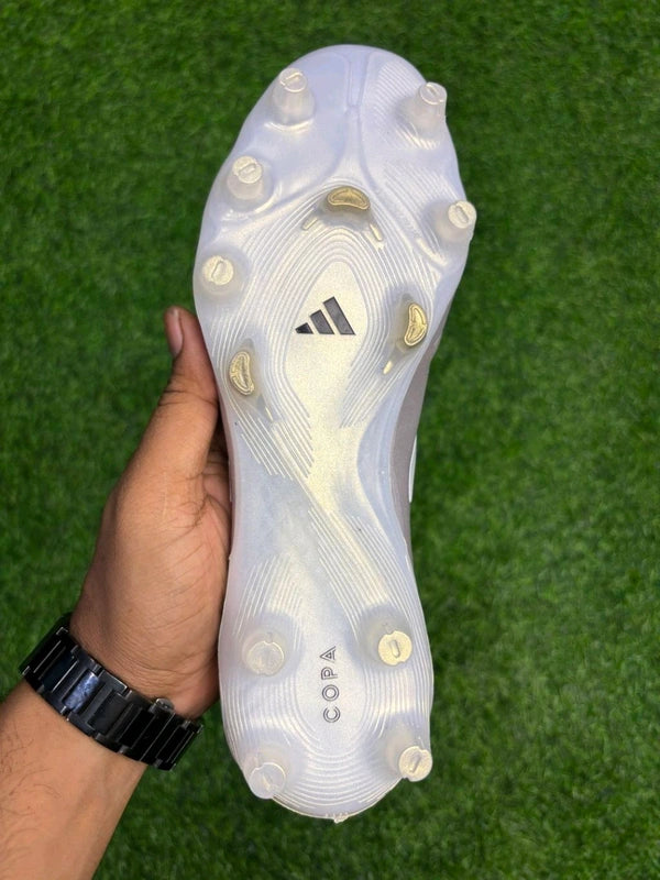 Copa Pure IV Elite Silver Colour Low-top FG Without Lace