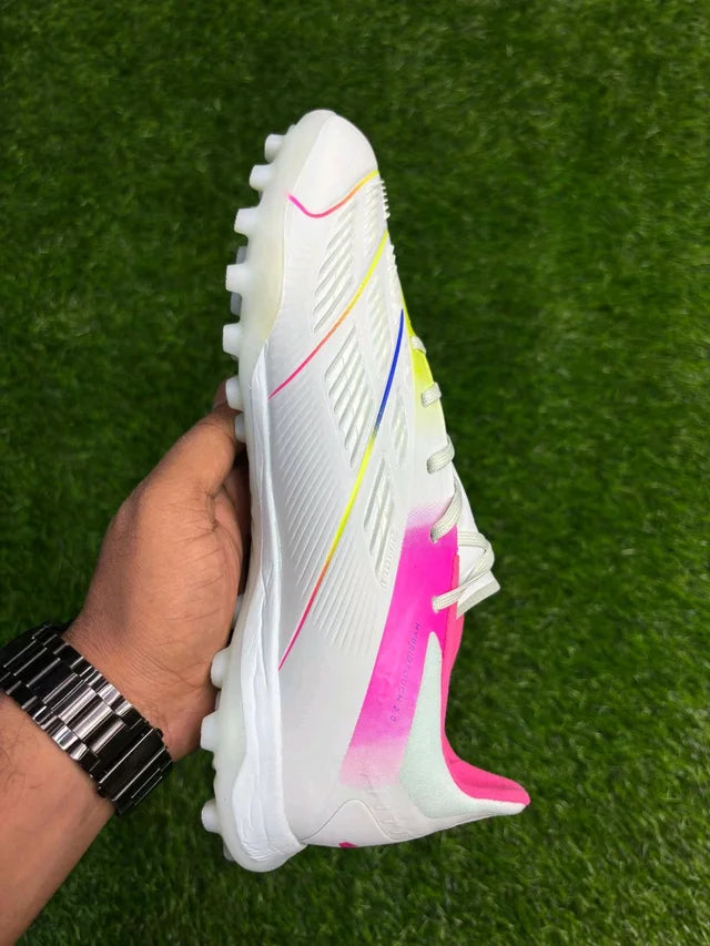 Predator Elite Pink Colour Astro/ Turf With Lace