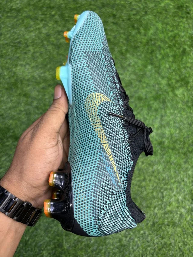 Mercurial Vapor 12 Elite CR7 Edition Low-top FG With Lace