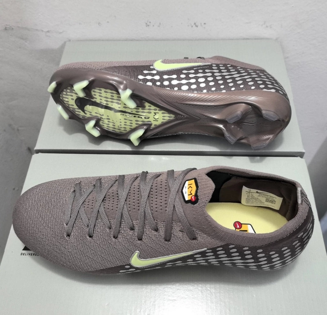 Nike Air Zoom Mercurial Vapor 16 Elite "Kylian Mbappé" football boots
