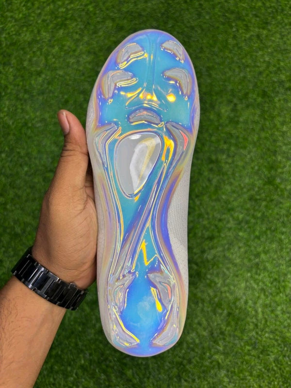 Vapor 17 Elite White Colour Low-top FG With Lace