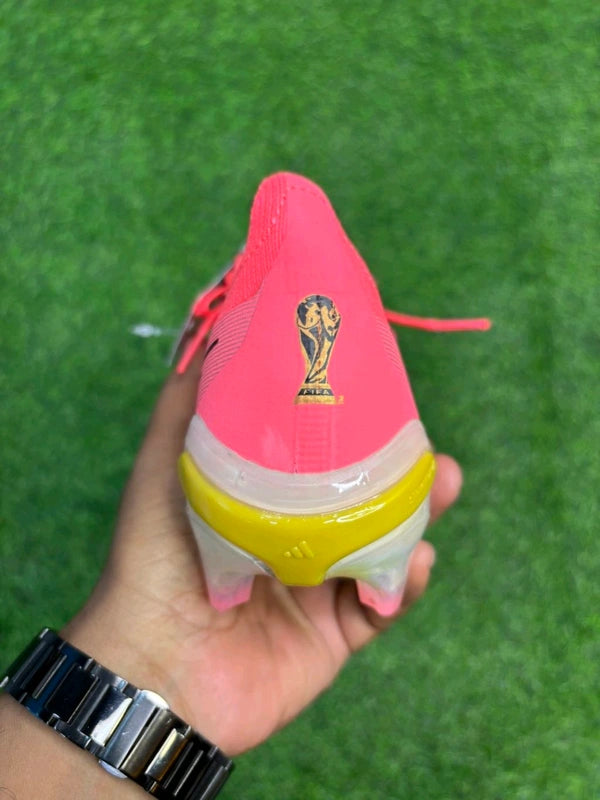 Predator Foldover Elite Next-gen Red FG With Lace