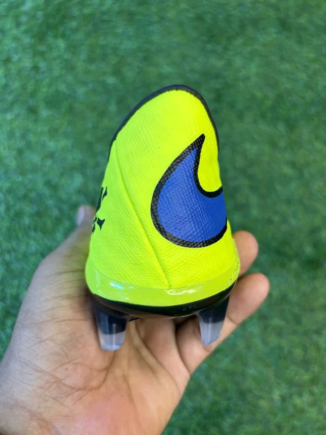 Hypervenol Phantom FG M Light Green Low-top With Lace