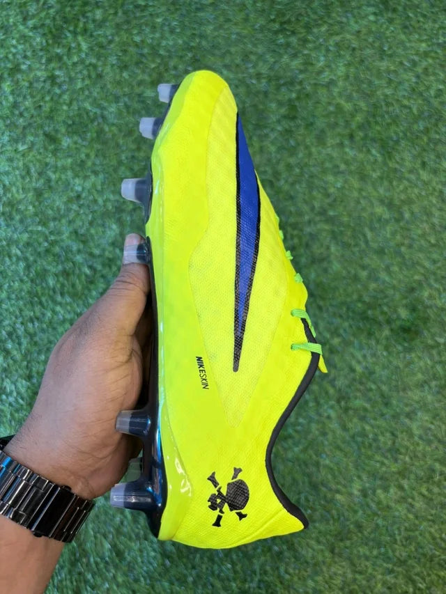 Hypervenol Phantom FG M Light Green Low-top With Lace