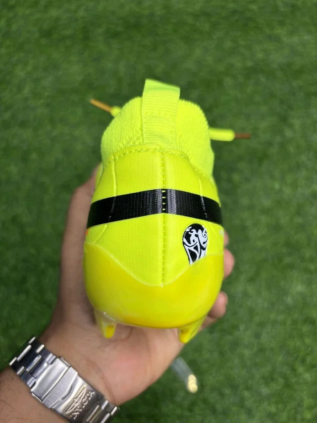 F50 Hyperfast Yellow Colour FG With Lace