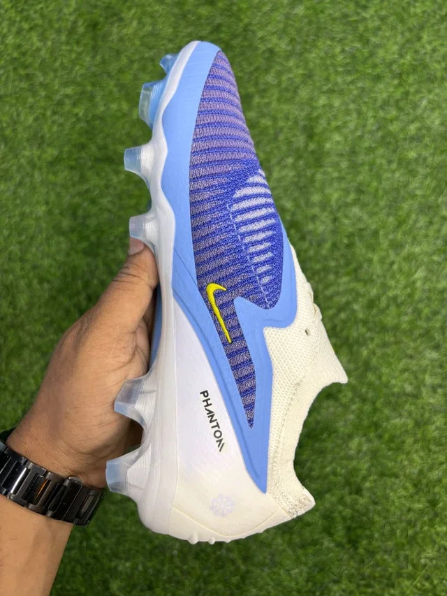 Phantom 6 Luna III Elite White And Blue Low-top FG With Lace
