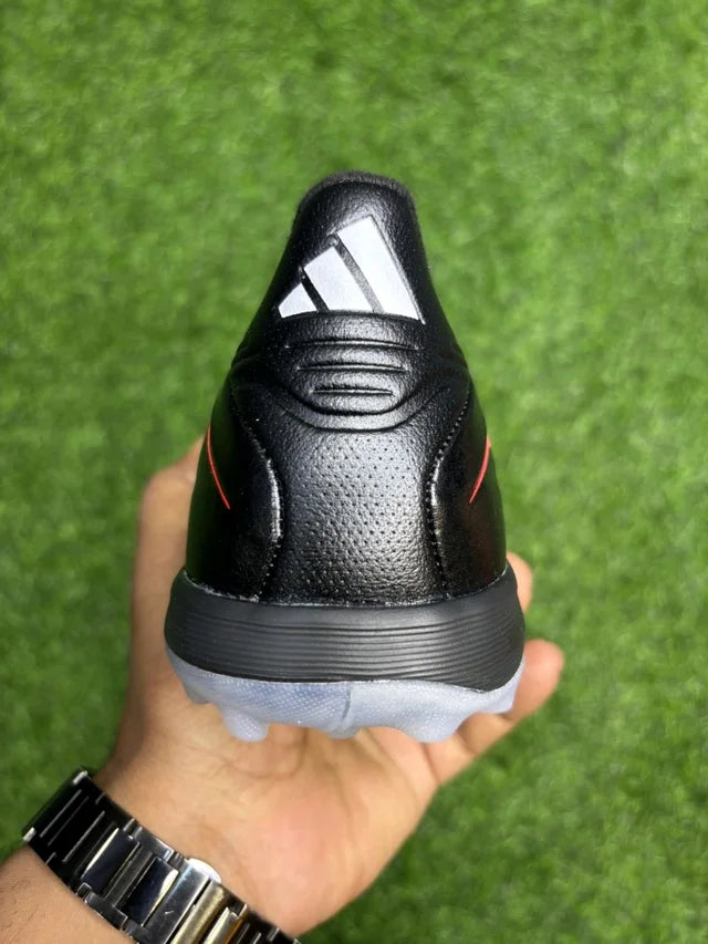 Copa Pure 4 Elite Black Low-top Turf/AG With Lace