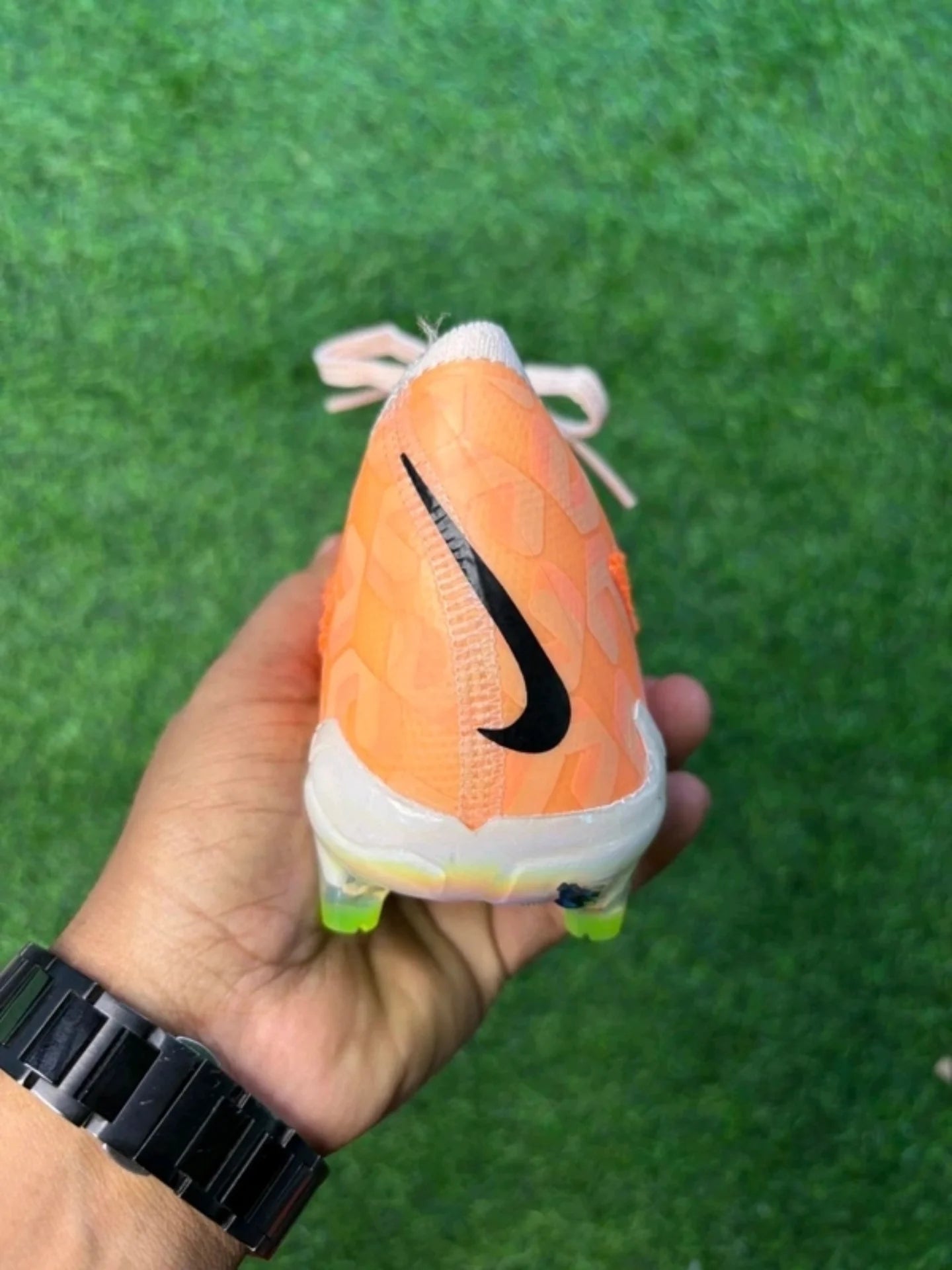 Phantom GX Elite football boot