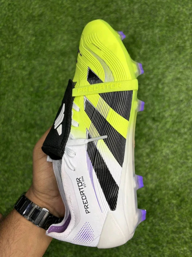 Predator Foldover Elite White Green Colour FG