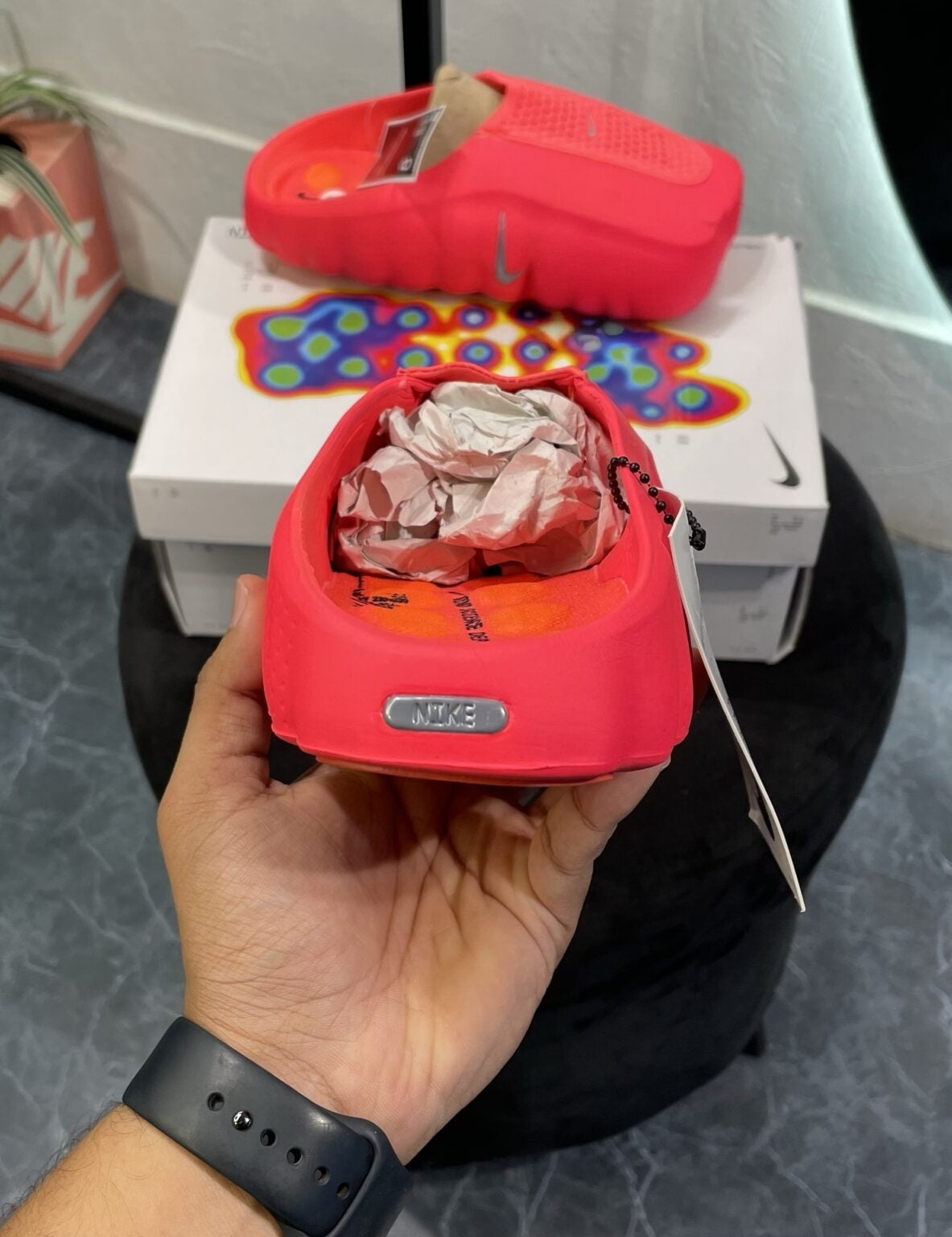 NIKE MIND 001 SOLAR RED