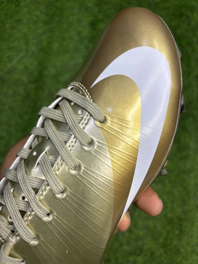 Mercurial CR7 Rare Gold Limited Edition FG With Lace