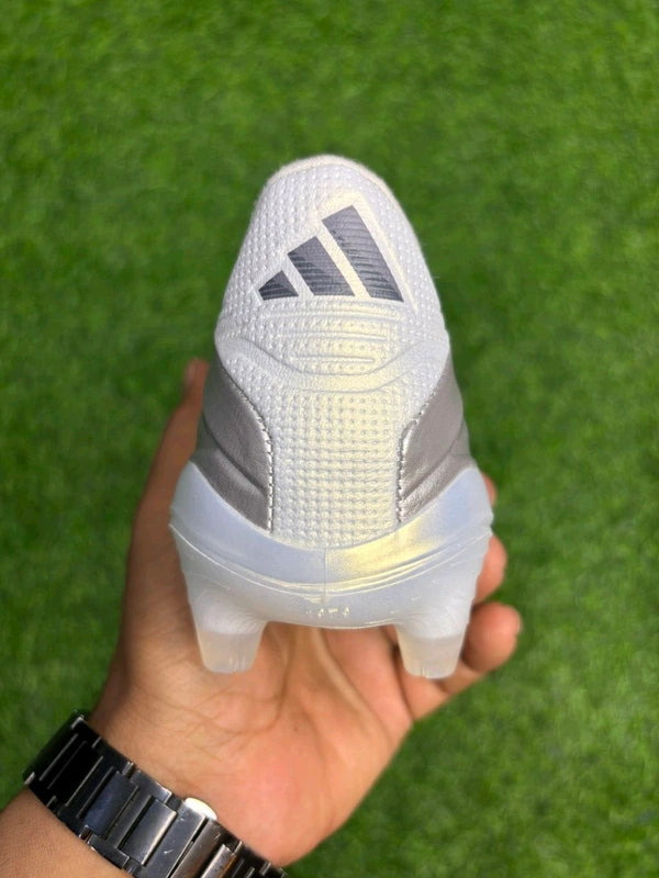 Copa Pure IV Elite Silver Colour Low-top FG Without Lace