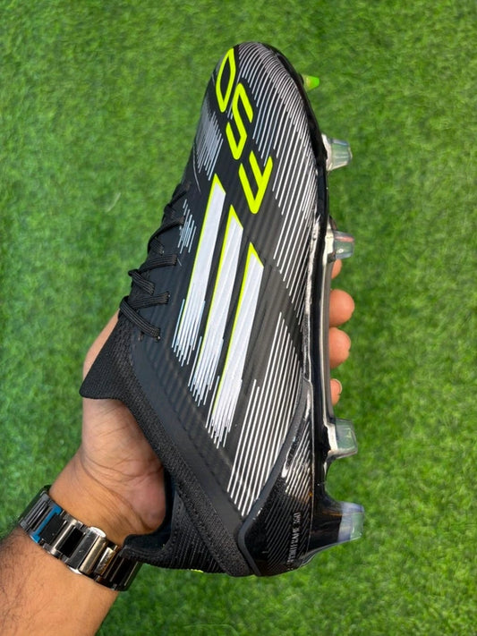 F50 Elite Black Colour Low-top FG With Lace