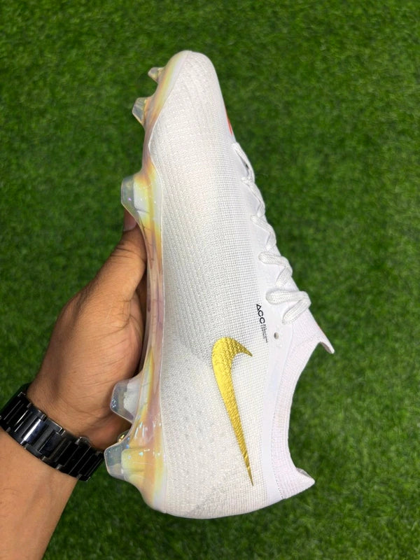 Vapor 17 Elite White Colour Low-top FG With Lace