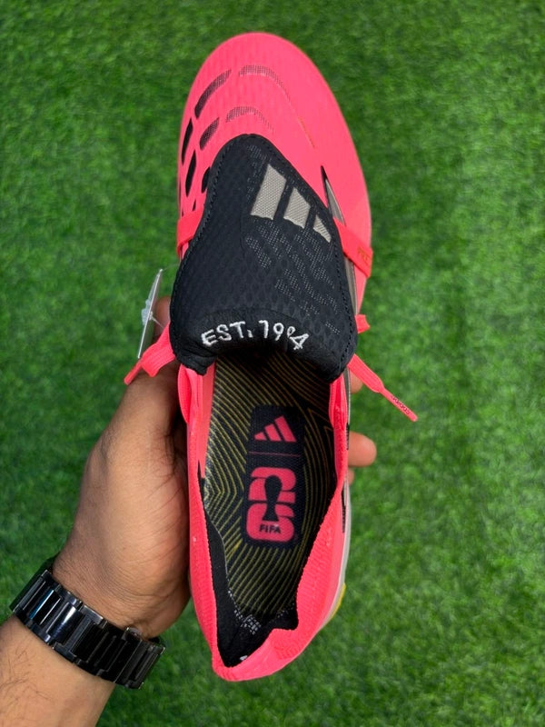 Predator Foldover Elite Next-gen Red FG With Lace