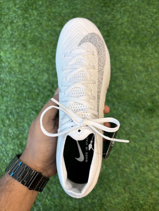 Mercurial Vapor 16 White & Silver Low-top FG(VINI JR