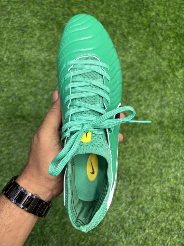 Tiempo Legend 10 Elite Green Low-top FG With Lace